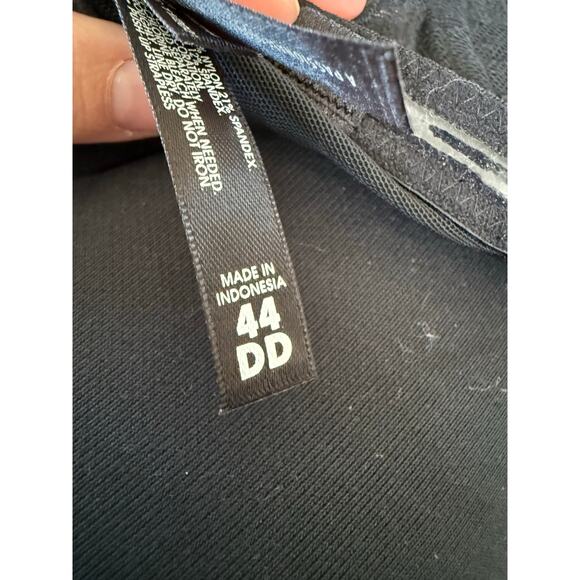 Torrid curve black strapless bra - Picture 3 of 4